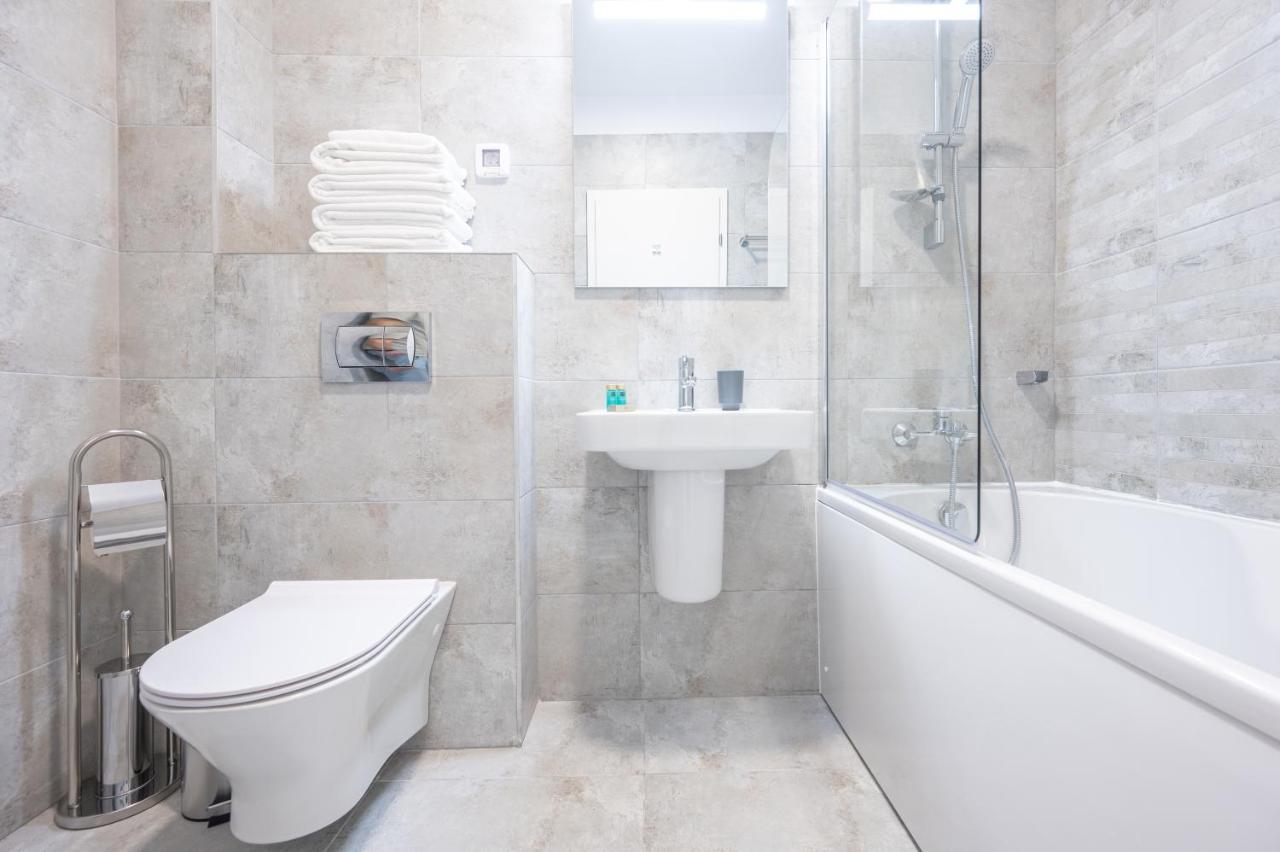 Rosewood Gold Apartment ออราแด ภายนอก รูปภาพ